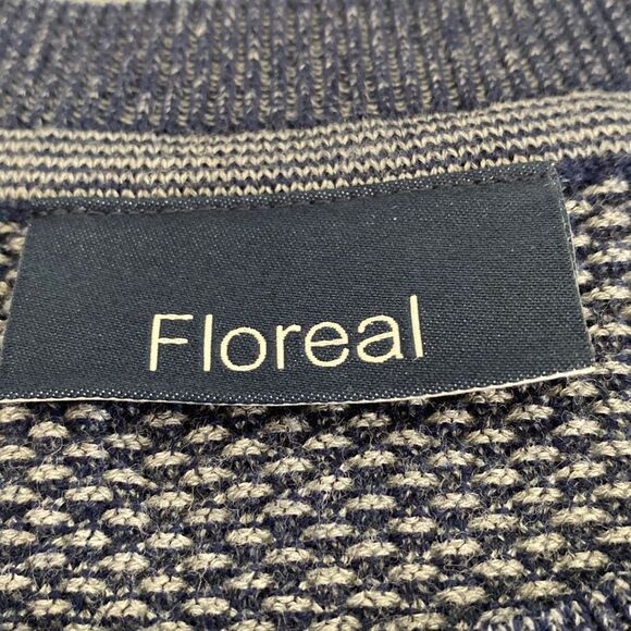 Floreal navy gray weave knit no fabric content possibly cotton sleeve length 21 - Picture 3 of 4